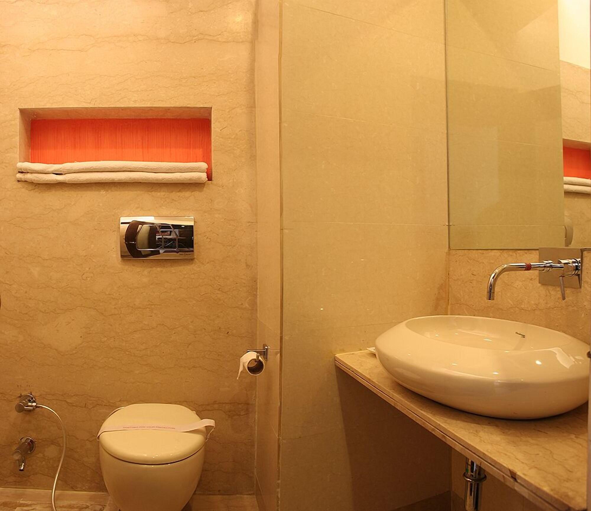 Hotel Livasa Inn Near Blk Hospital Delhi Kültér fotó